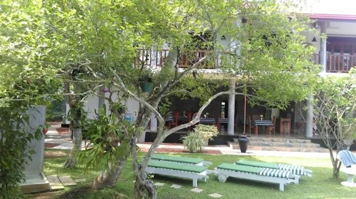 بينتوتا Canal Villa المظهر الخارجي الصورة