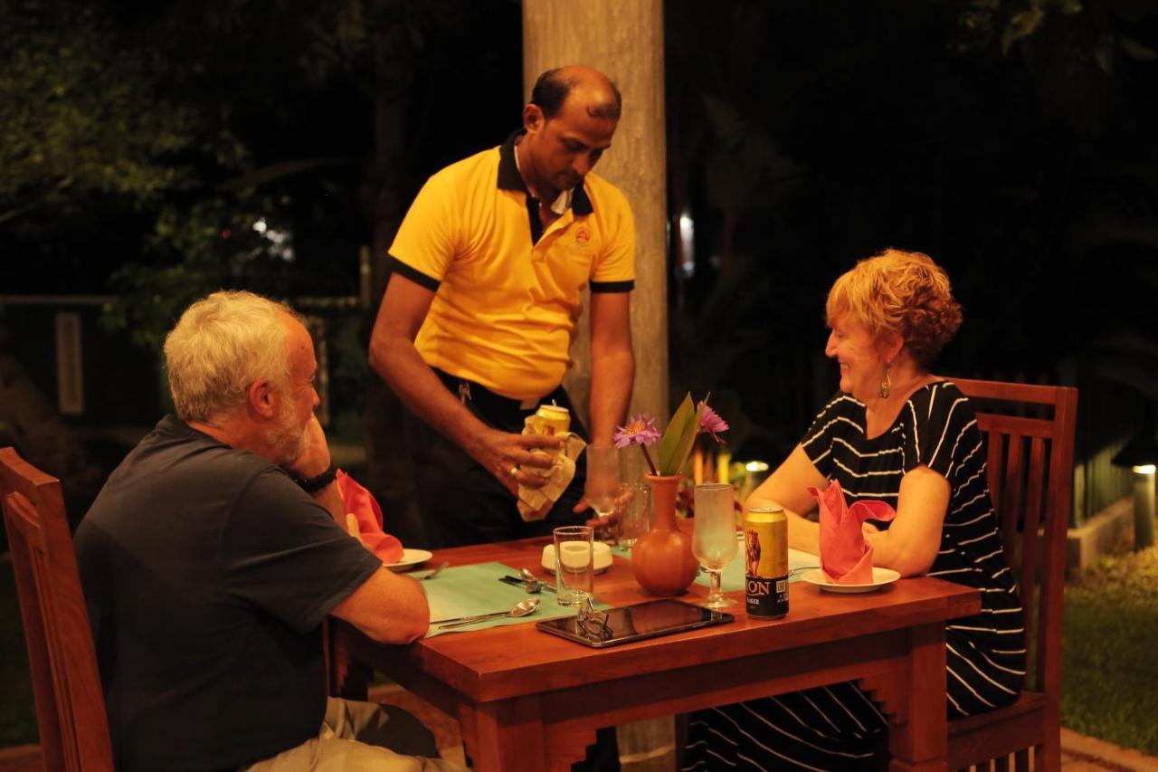 بينتوتا Canal Villa المظهر الخارجي الصورة