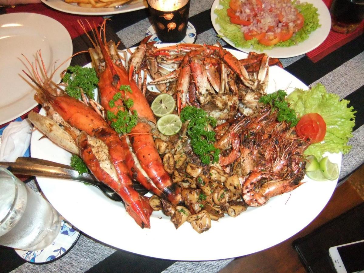 بينتوتا Canal Villa المظهر الخارجي الصورة