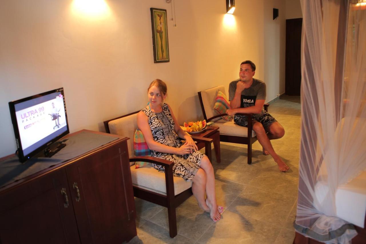 بينتوتا Canal Villa المظهر الخارجي الصورة