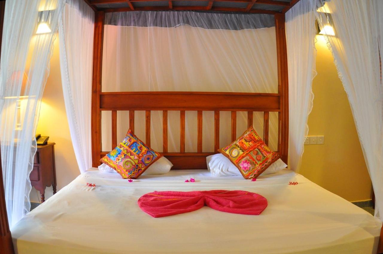 بينتوتا Canal Villa المظهر الخارجي الصورة