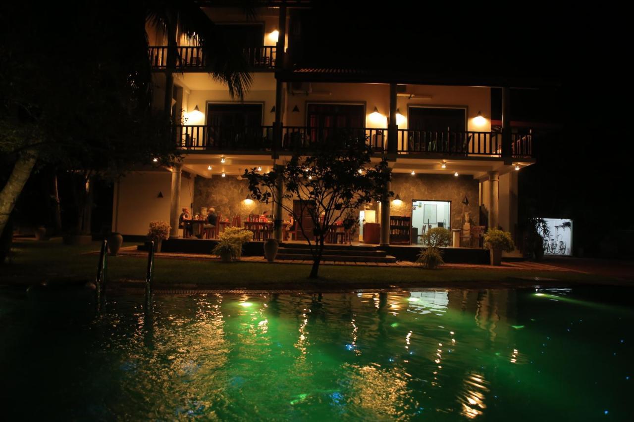 بينتوتا Canal Villa المظهر الخارجي الصورة